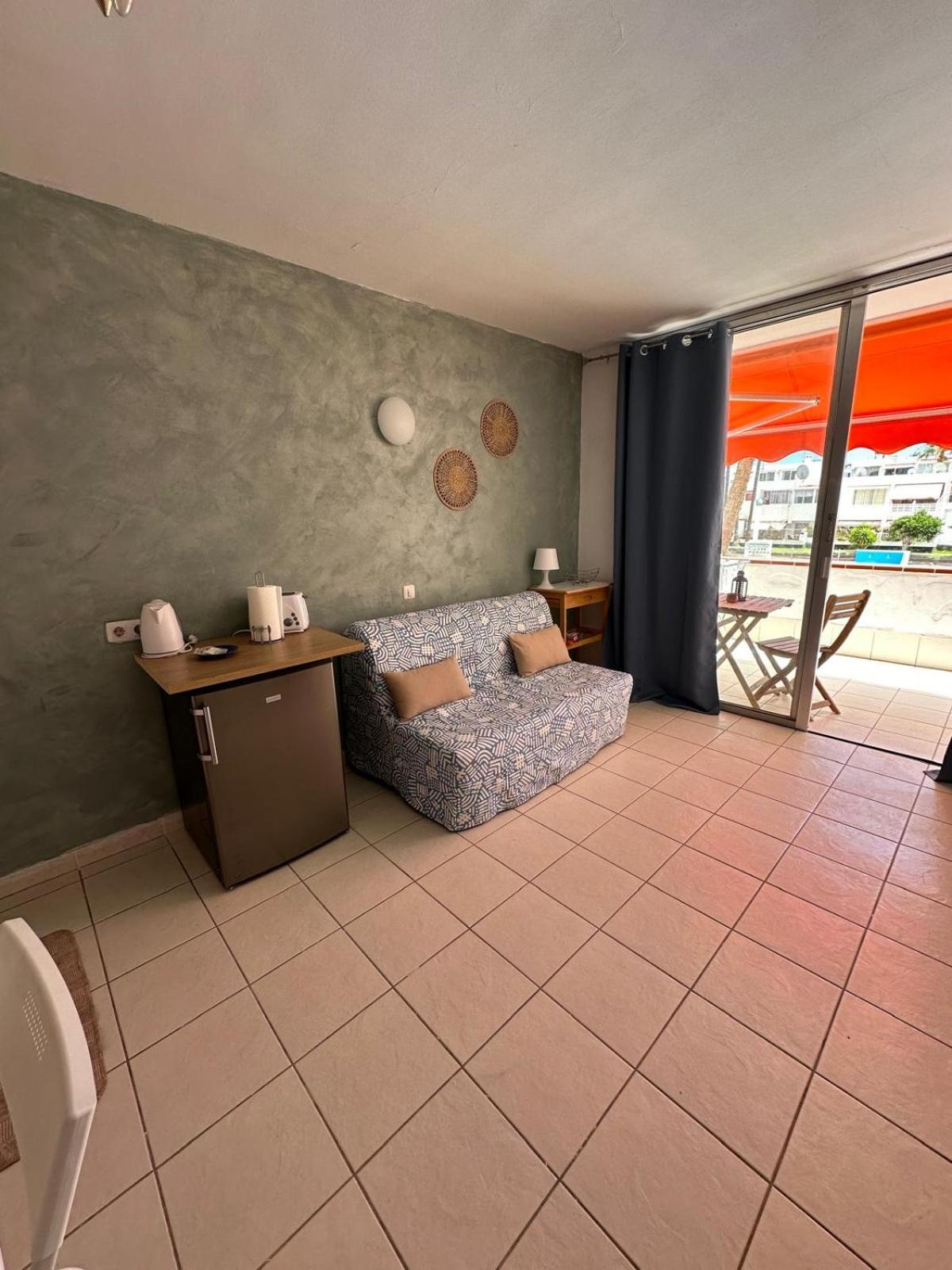 Flat Con Piscina In Costa Del Silencio - 5 Minuti Dal Mare Apartment Arona  Exterior photo